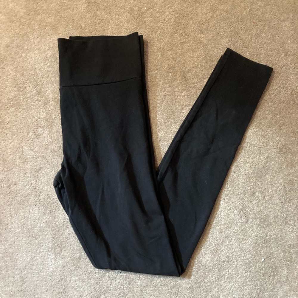 Straight Up Black Leggings